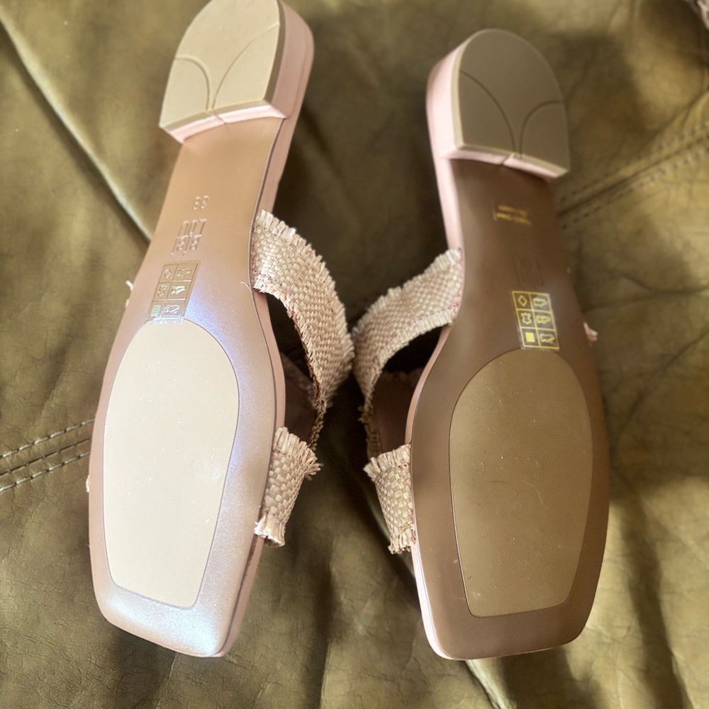 Bibi Lou Raffia Slide Sandals - Picture 3 of 3